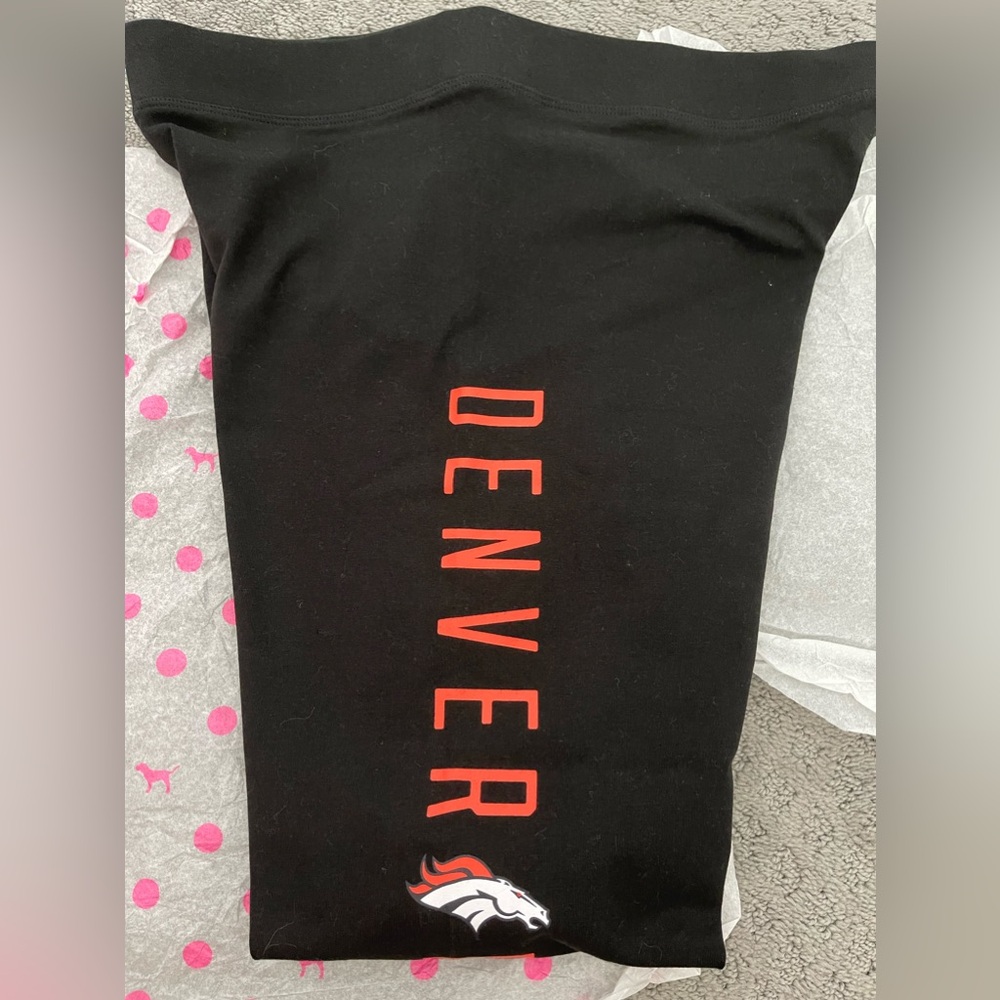 New Pink by Victoria Secret Black NFL Denver Broncos leggings Large